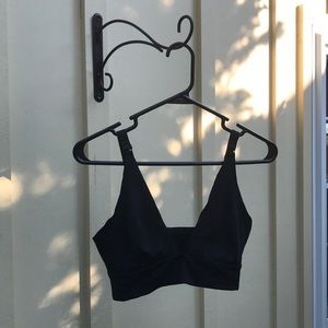 Everlane The Invisible Bra in Black